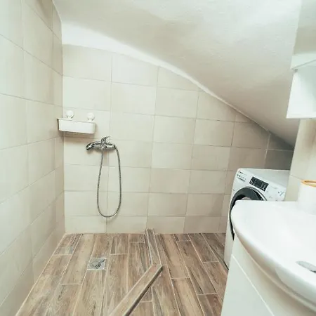Apartment Eptalofos Loft