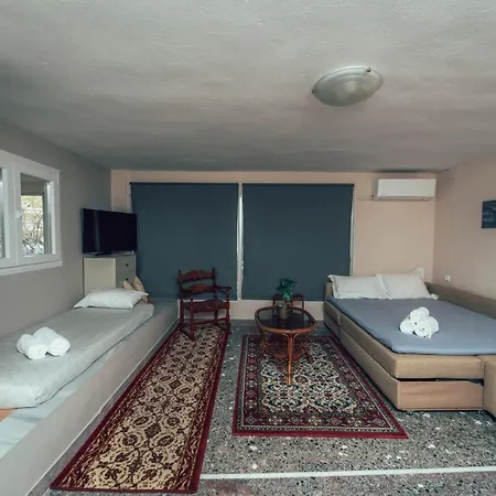 Apartment Eptalofos Loft *